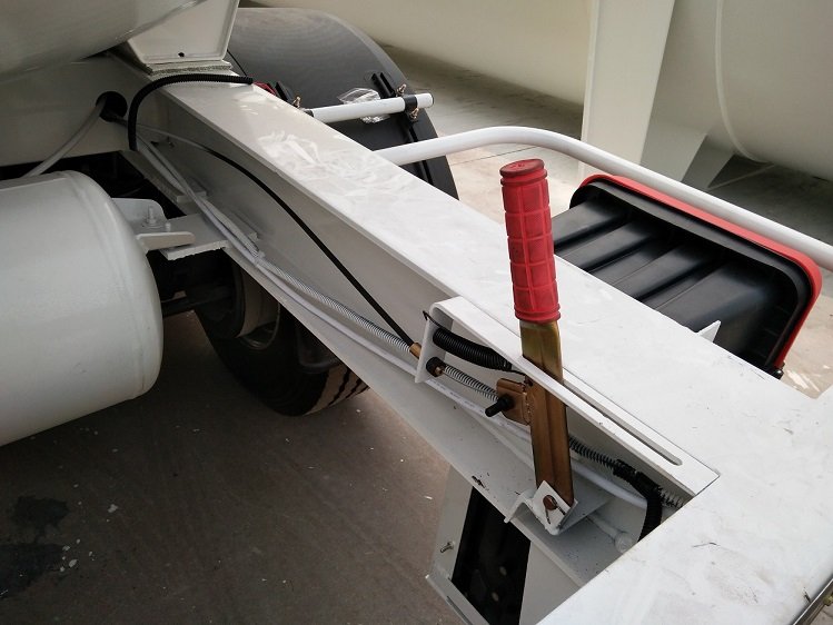 25tons lpg tanker trailer 08.jpg