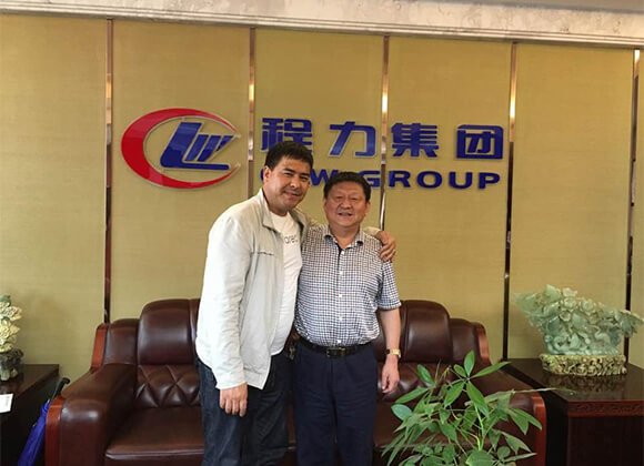 Customer from Panama met with Group CEO Mr. Cheng Daoguo