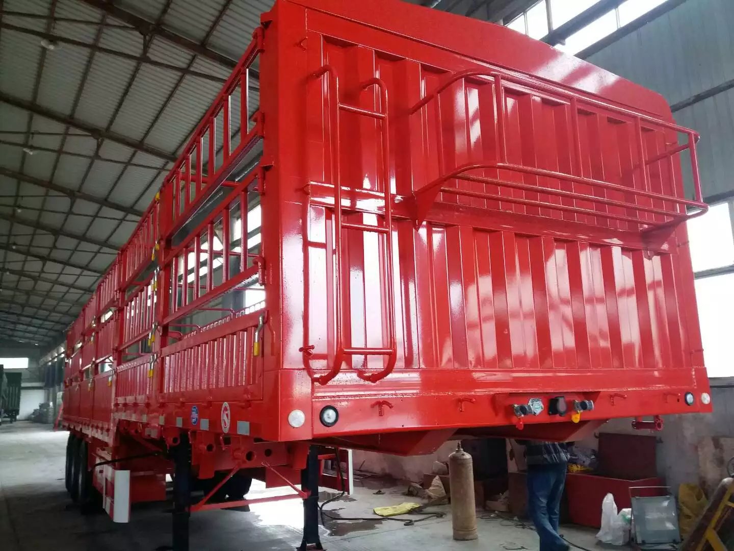 side wall semi trailer .jpg