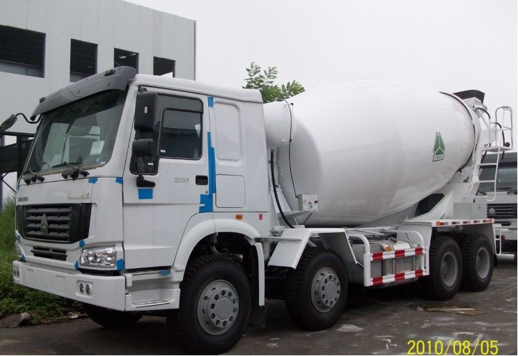 Sinotruk Howo 12 14 CBM Heavy Duty 336 HP 8X4 Concrete Mixer Cement Mix Truck