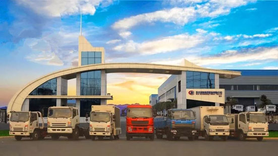 Cheng Aluo attended the Hubei Economic Work Conference and the Third Session of the 4th Suizhou People's Congress