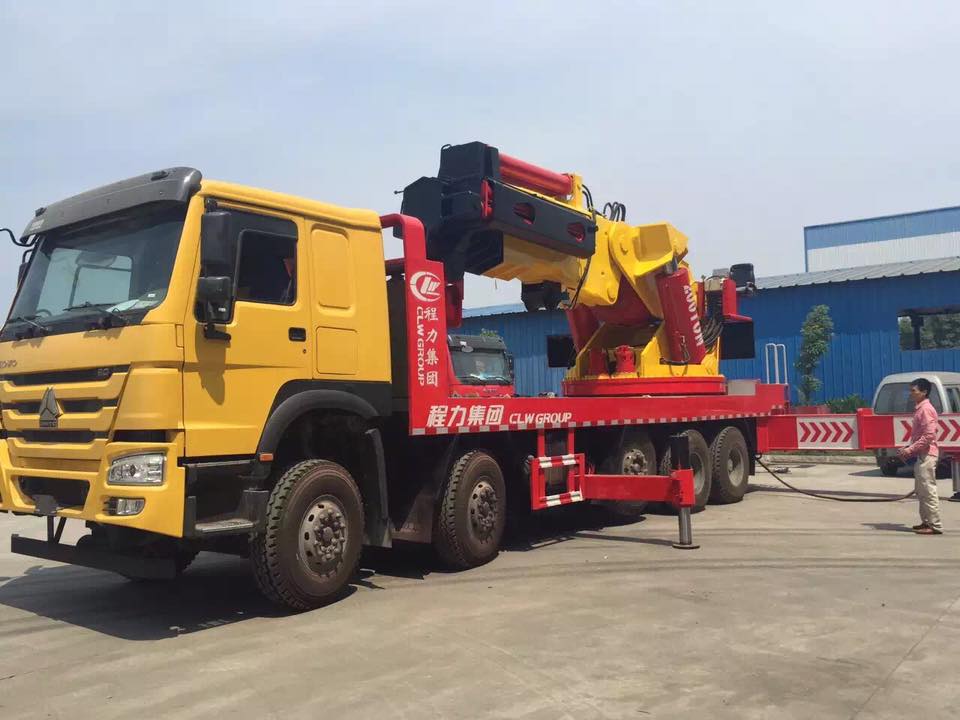 200 mt crane mounted truck .jpg