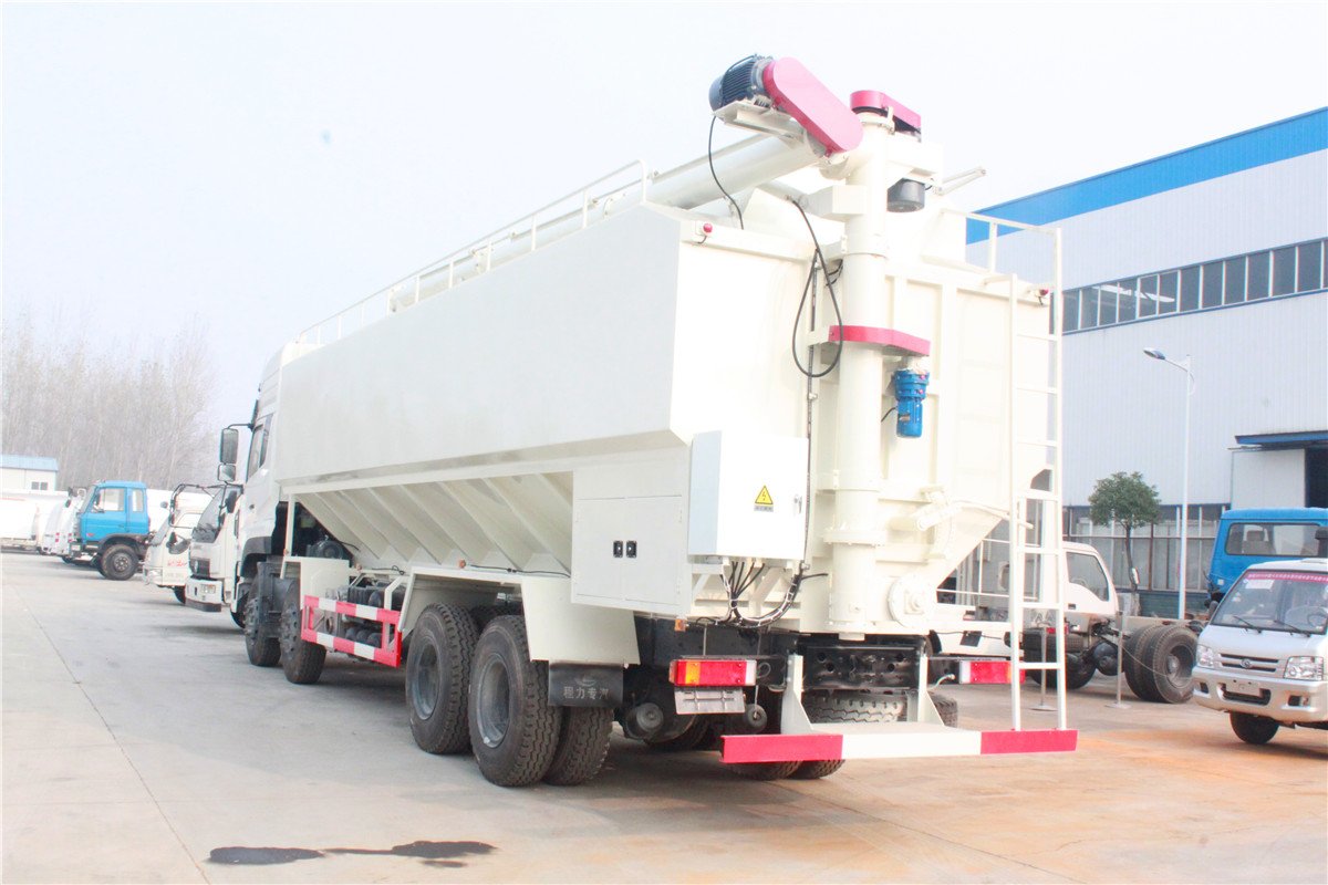 bulk feed trucks.jpg