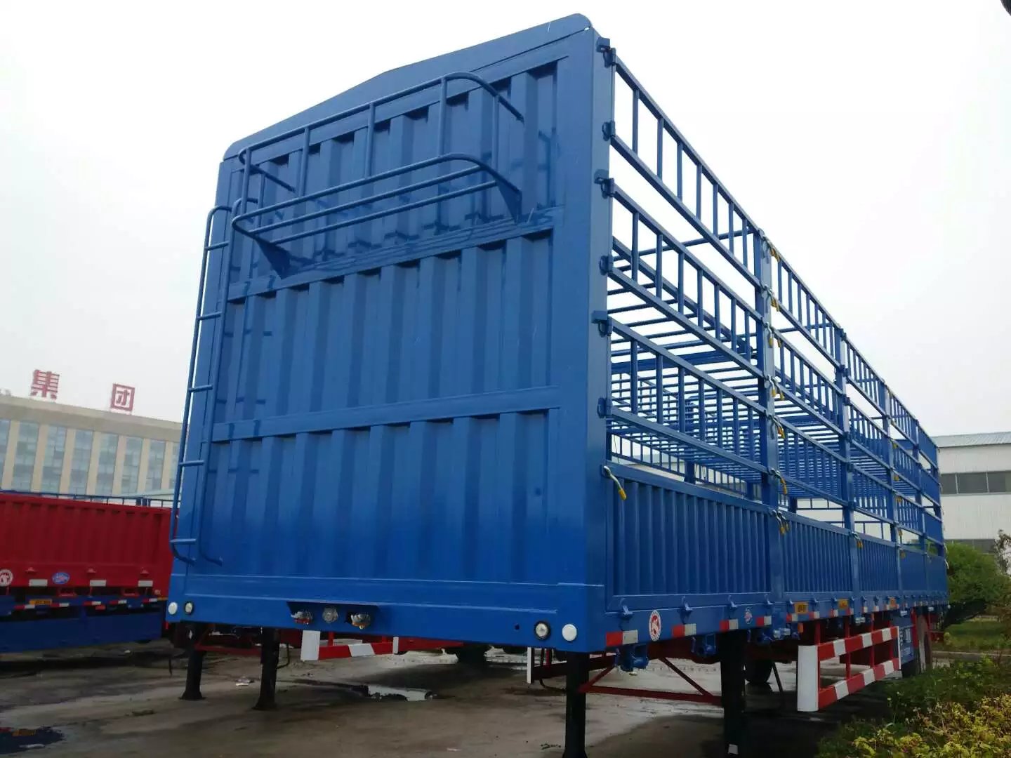 heavy duty side wall semi trailer.jpg