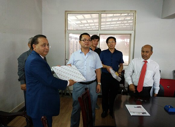 Customers from Bangladesh visited ChengLi for long term agency business