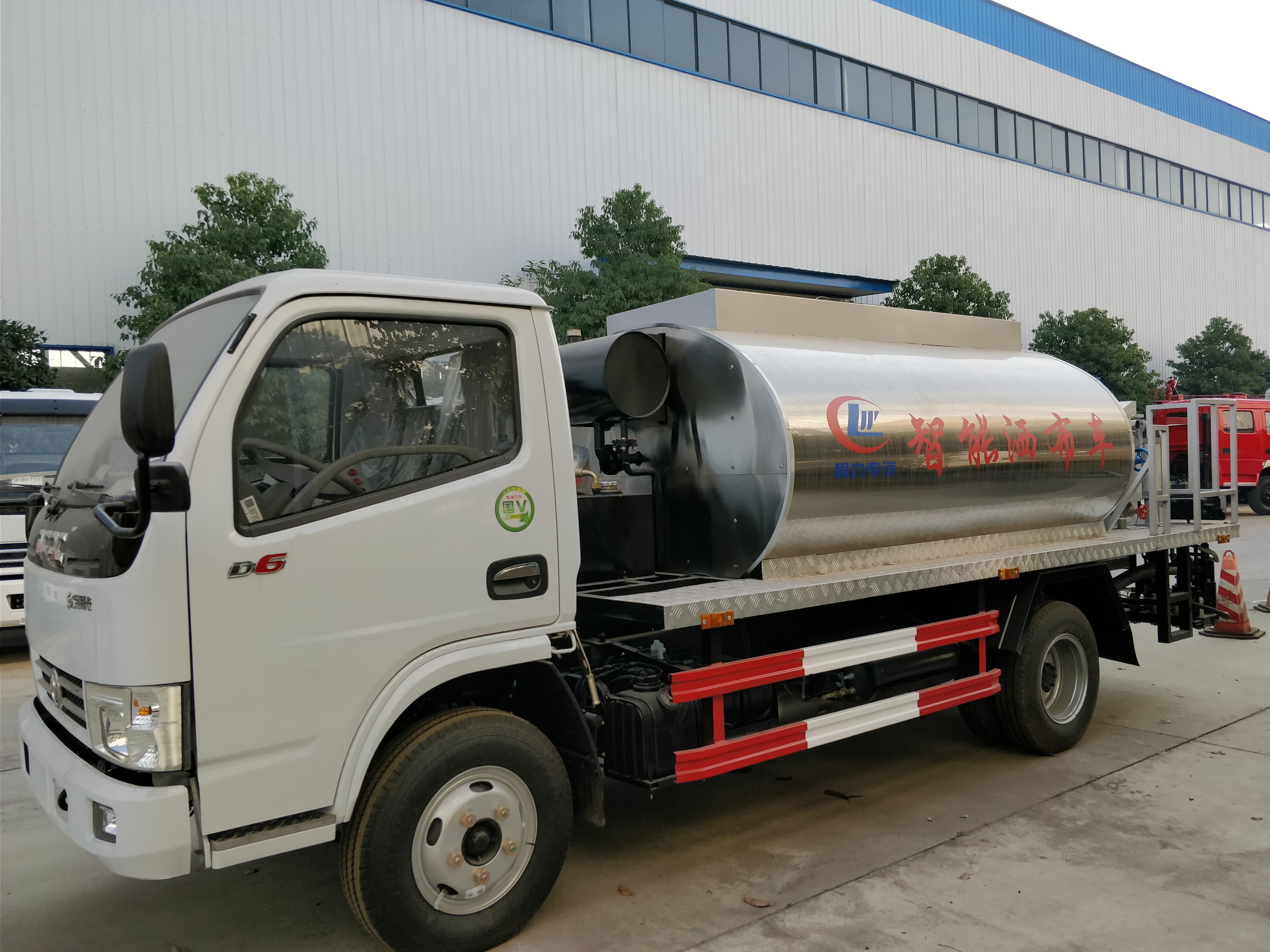 How to maintain an asphalt sprayer truck?